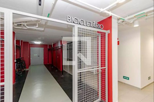 Área comum - Bicicletário de apartamento para alugar com 1 quarto, 28m² em Chácara Santo Antônio (zona Sul), São Paulo