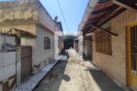 Área comum de apartamento para alugar com 1 quarto, 35m² em Colubandê, São Gonçalo