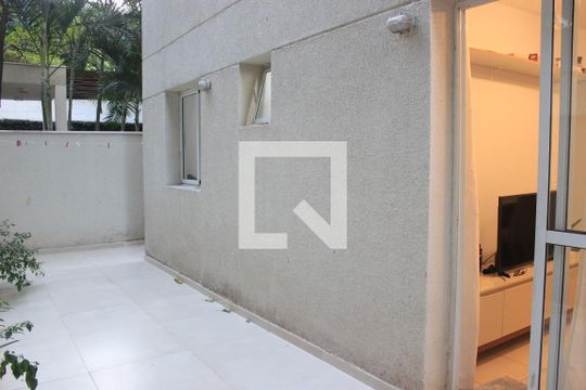 Quintal de apartamento para alugar com 2 quartos, 80m² em Centro, Guarulhos