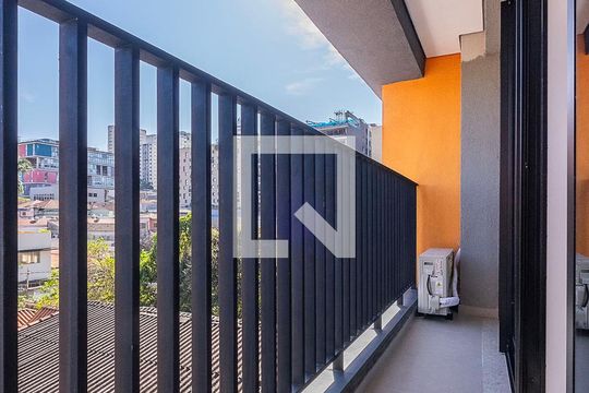 Sala/Cozinha - Varanda de apartamento para alugar com 1 quarto, 28m² em Pinheiros, São Paulo