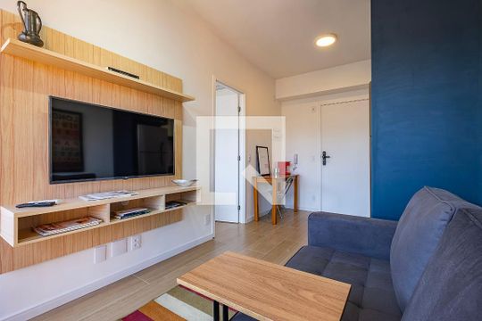 Sala/Cozinha de apartamento para alugar com 1 quarto, 28m² em Pinheiros, São Paulo
