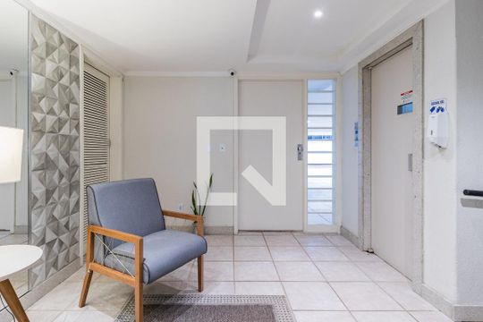 Hall Social de apartamento para alugar com 1 quarto, 44m² em Moinhos de Vento, Porto Alegre