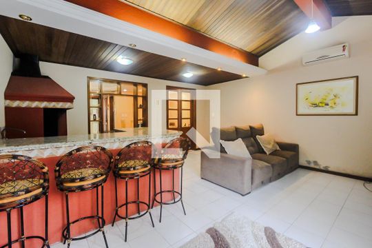 Casa de Condomínio à venda com 3 quartos, 130m² em Jardim Sabará, Porto Alegre