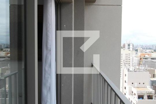 Varanda de kitnet/studio à venda com 1 quarto, 24m² em Vila Nova Conceição, São Paulo