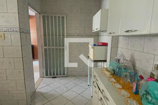 Cozinha de casa para alugar com 2 quartos, 76m² em Vila Leopoldina, Duque de Caxias