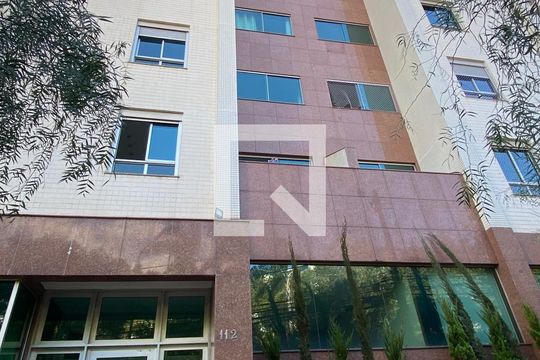 Fachada do Prédio de apartamento para alugar com 2 quartos, 170m² em Belvedere, Belo Horizonte