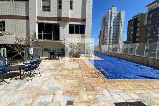 Área comum de apartamento para alugar com 2 quartos, 170m² em Belvedere, Belo Horizonte