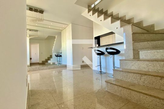 Sala 1 de apartamento para alugar com 2 quartos, 170m² em Belvedere, Belo Horizonte