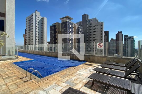Área comum de apartamento para alugar com 2 quartos, 170m² em Belvedere, Belo Horizonte