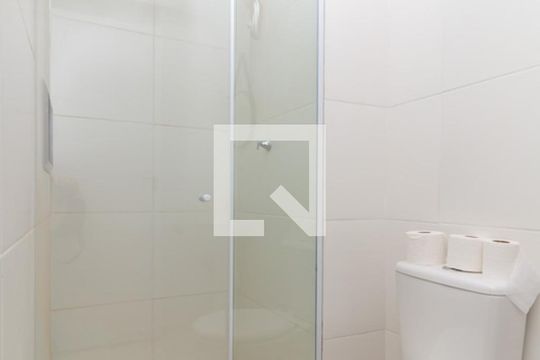 Banheiro de apartamento para alugar com 1 quarto, 24m² em Mooca, São Paulo