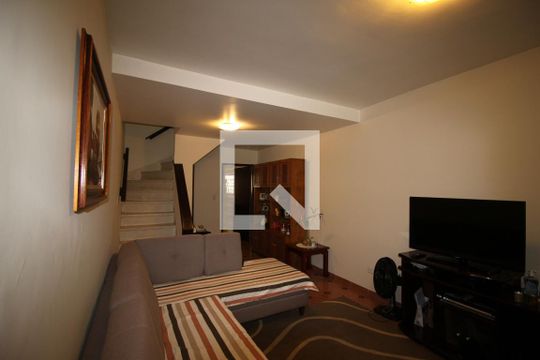 Casa à venda com 3 quartos, 100m² em Vila Arriete, São Paulo