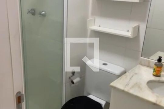 Banheiro de apartamento à venda com 2 quartos, 64m² em Anil, Rio de Janeiro
