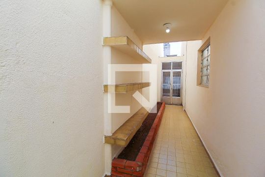 Quintal de casa à venda com 4 quartos, 196m² em Vila Regente Feijó, São Paulo