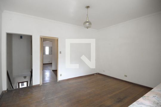 Casa à venda com 4 quartos, 244m² em Ipiranga, São Paulo