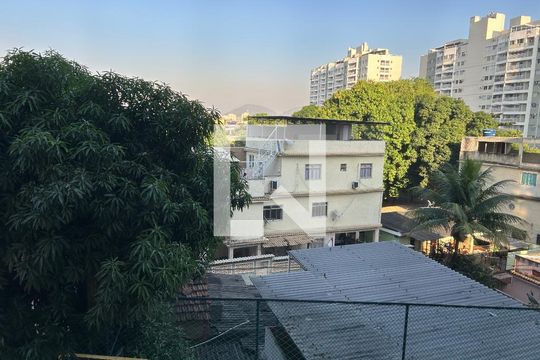 Vista do Quarto de apartamento para alugar com 2 quartos, 58m² em Irajá, Rio de Janeiro