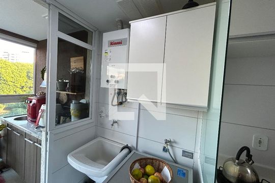 Área de Serviço de apartamento para alugar com 2 quartos, 58m² em Irajá, Rio de Janeiro
