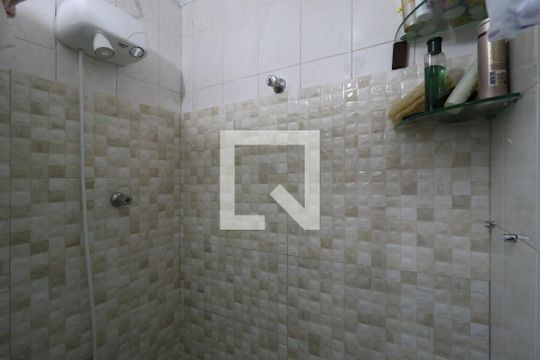 Banheiro da Suíte de apartamento à venda com 3 quartos, 107m² em Vila Bastos, Santo André