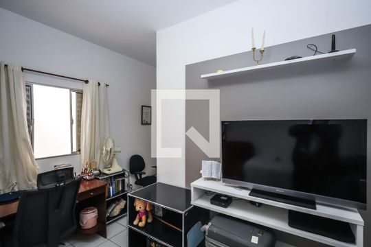 Suíte 1 de casa à venda com 5 quartos, 225m² em Vila Vera, São Paulo