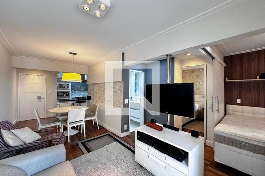 Sala de apartamento para alugar com 2 quartos, 70m² em Brooklin Novo, São Paulo