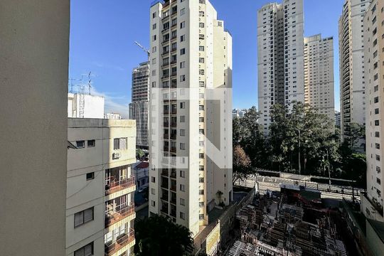 Vista de apartamento para alugar com 2 quartos, 70m² em Brooklin Novo, São Paulo