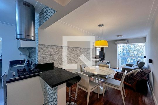 Apartamento para alugar com 2 quartos, 70m² em Brooklin Novo, São Paulo