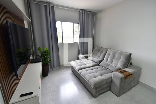 Sala / Cozinha - Externa de casa para alugar com 3 quartos, 1000m² em Fazenda Santa Cândida, Campinas