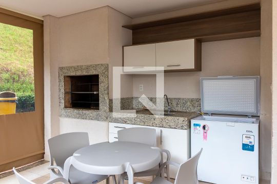 Área comum - Churrasqueira de apartamento para alugar com 2 quartos, 42m² em Itaquera, São Paulo