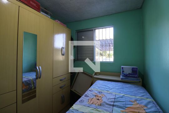 Quarto 1 de apartamento à venda com 2 quartos, 45m² em Olaria, Canoas