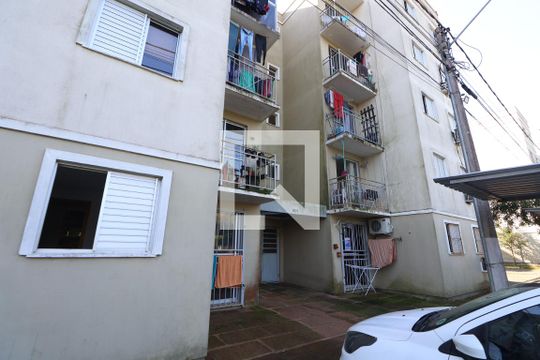 Fachada do bloco de apartamento à venda com 2 quartos, 45m² em Olaria, Canoas