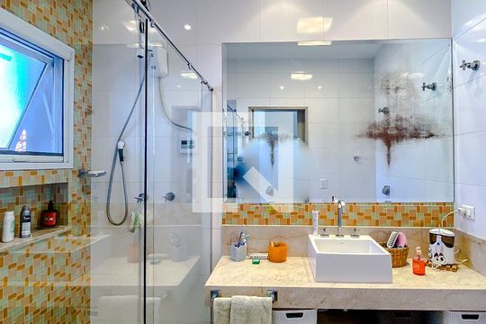 Banheiro da Suíte de casa à venda com 3 quartos, 266m² em Alto da Mooca, São Paulo