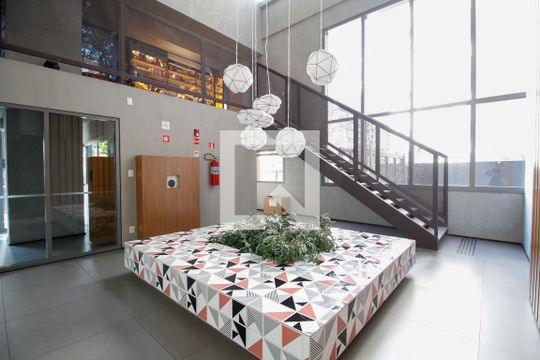 Hall de Entrada de kitnet/studio para alugar com 1 quarto, 37m² em Pinheiros, São Paulo
