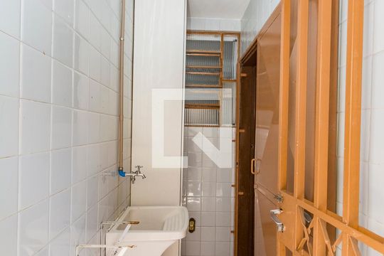 Área de Serviço de casa à venda com 4 quartos, 285m² em Monsenhor Messias, Belo Horizonte