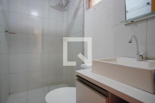 Banheiro Corredor de apartamento à venda com 2 quartos, 42m² em Jardim Leopoldina, Porto Alegre