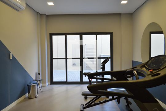 Academia de kitnet/studio para alugar com 1 quarto, 28m² em Ipiranga, São Paulo