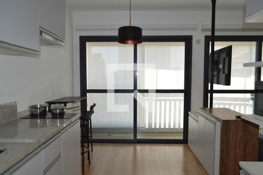 Cozinha de kitnet/studio para alugar com 1 quarto, 28m² em Ipiranga, São Paulo