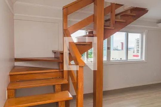 Escada de apartamento para alugar com 3 quartos, 178m² em Centro, São Leopoldo