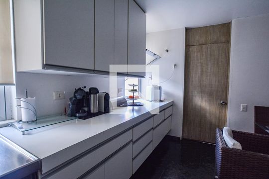 Copa de apartamento à venda com 5 quartos, 294m² em Centro, Santo André