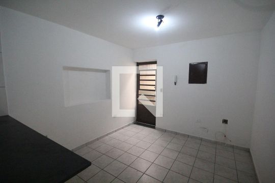 Sala de casa de condomínio para alugar com 2 quartos, 50m² em Ipiranga, São Paulo