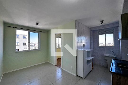 Apartamento para alugar com 2 quartos, 34m² em Santo Amaro, São Paulo