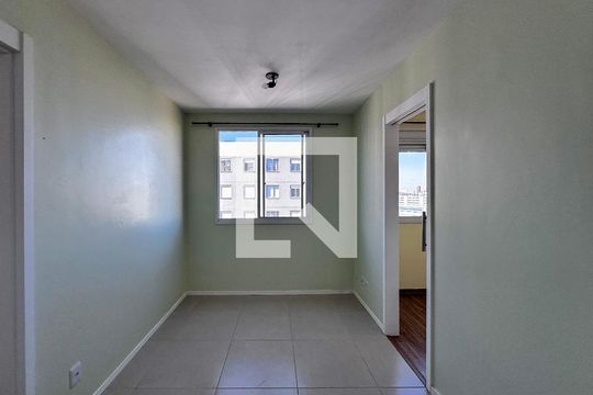 Sala de apartamento para alugar com 2 quartos, 34m² em Santo Amaro, São Paulo