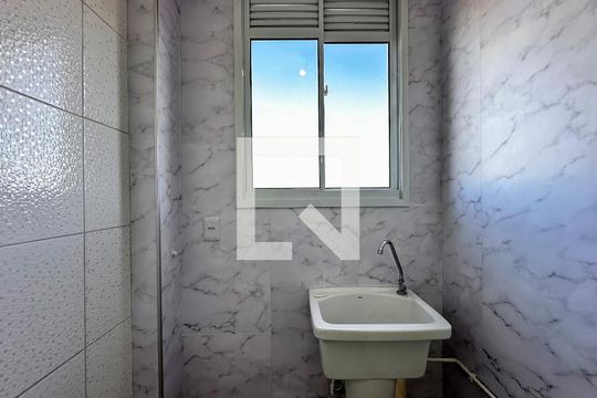 Área de Serviço de apartamento para alugar com 2 quartos, 34m² em Santo Amaro, São Paulo