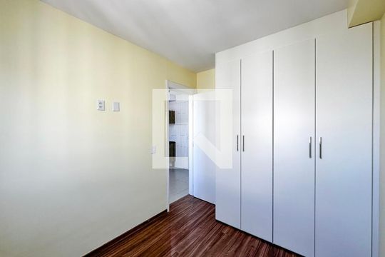 Quarto 1 de apartamento para alugar com 2 quartos, 34m² em Santo Amaro, São Paulo