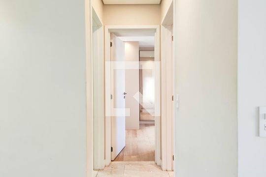 Corredor de apartamento à venda com 2 quartos, 54m² em Parque das Nações, Santo André