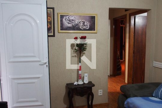 Sala de casa à venda com 4 quartos, 260m² em Vila São Paulo, Jundiaí