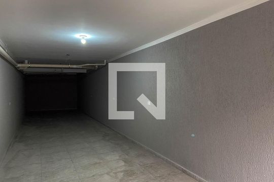 Garagem de casa à venda com 3 quartos, 130m² em Jardim Maringa, São Paulo