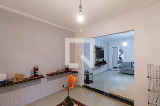 Sala de casa à venda com 3 quartos, 127m² em Santo Antônio, Osasco