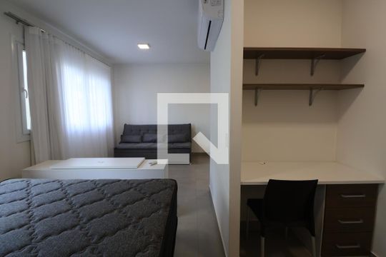 Quarto de apartamento para alugar com 1 quarto, 38m² em Marechal Rondon, Canoas