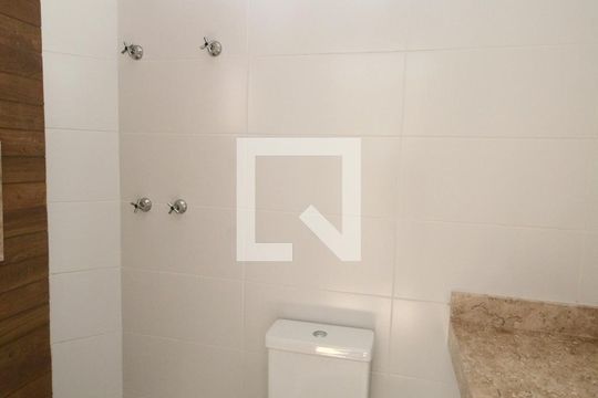 Banheiro da Suíte de casa à venda com 3 quartos, 110m² em Cupecê, São Paulo