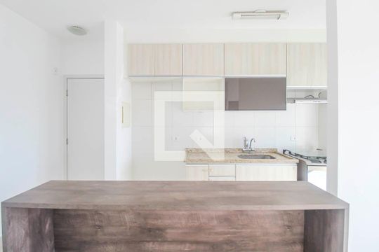 Cozinha de apartamento para alugar com 2 quartos, 53m² em Vila Prudente, São Paulo