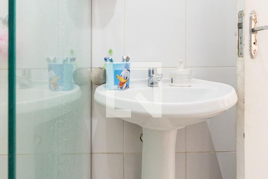 Banheiro de apartamento à venda com 1 quarto, 39m² em Tijuca, Rio de Janeiro